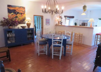 07-salle-a-manger-casa-rabos